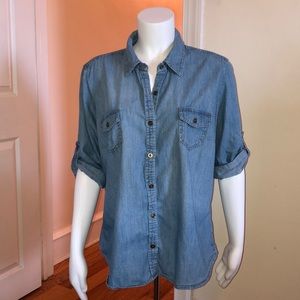 ❣️Perfect Go-To Denim Top ❣️